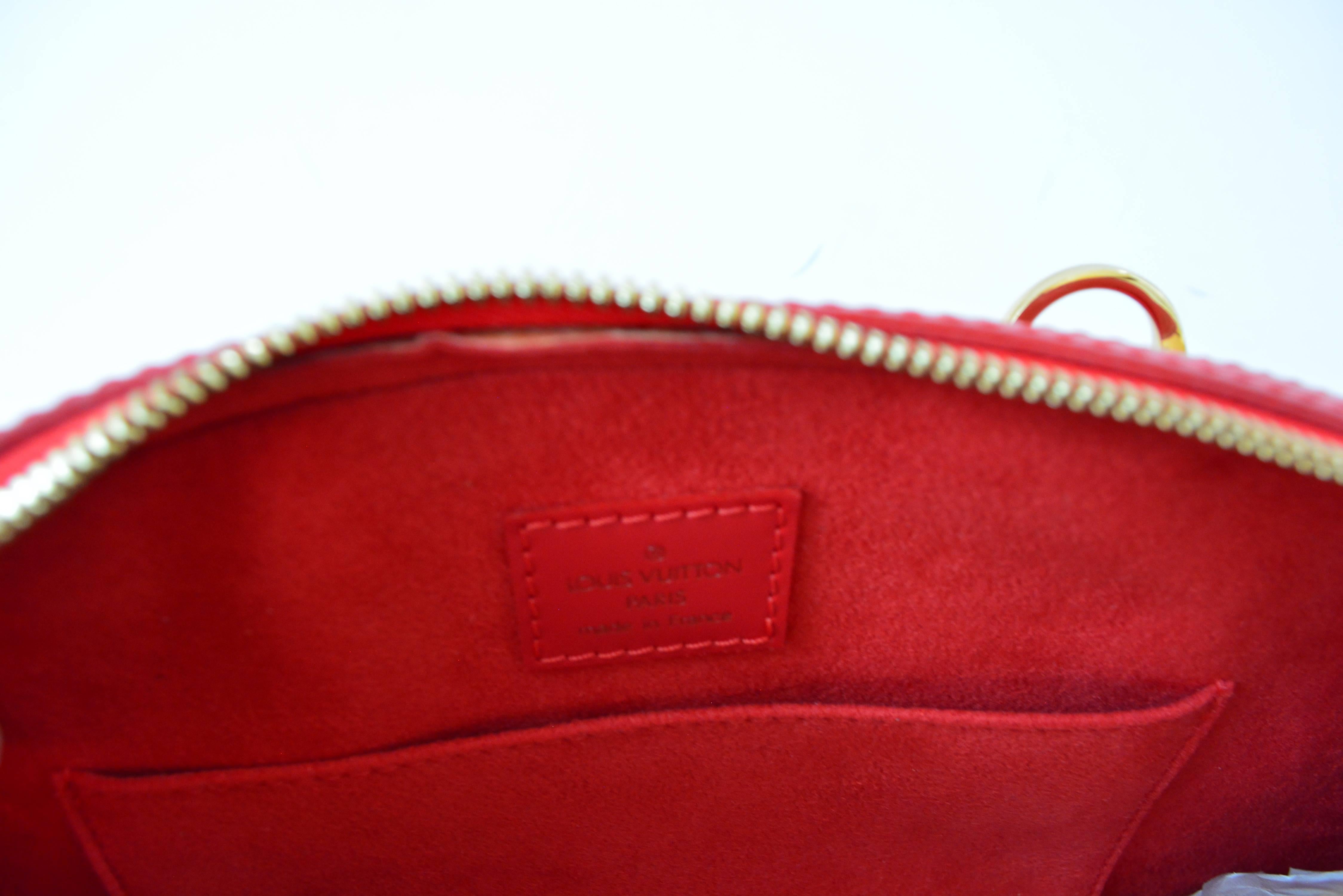 Louis Vuitton Red Speedy Epi Leather Bag In New Condition In Litchfield County, CT