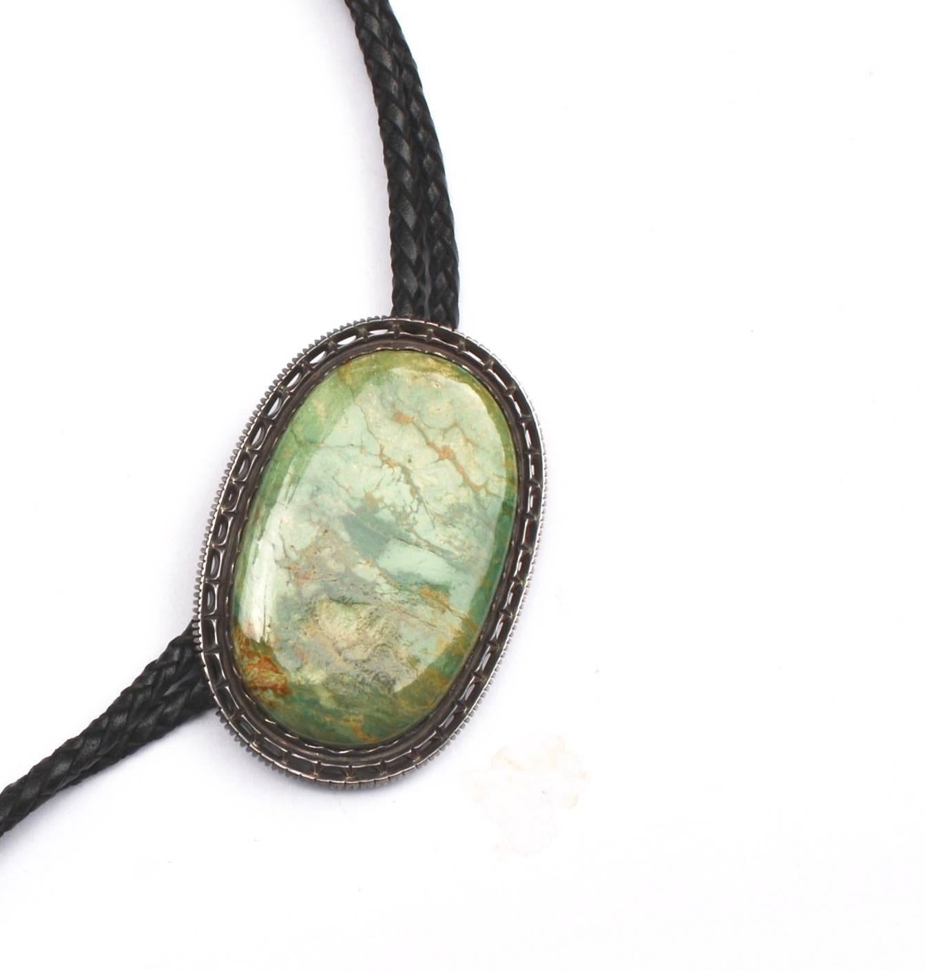 Turquoise Navajo Bolo Tie In Excellent Condition For Sale In Litchfield County, CT