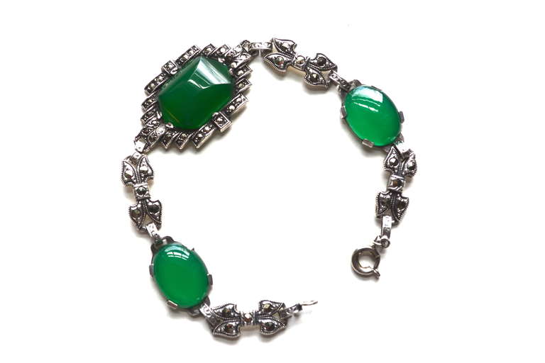 Art Deco Sterling Chrysoprase Bracelet In Excellent Condition In Litchfield County, CT