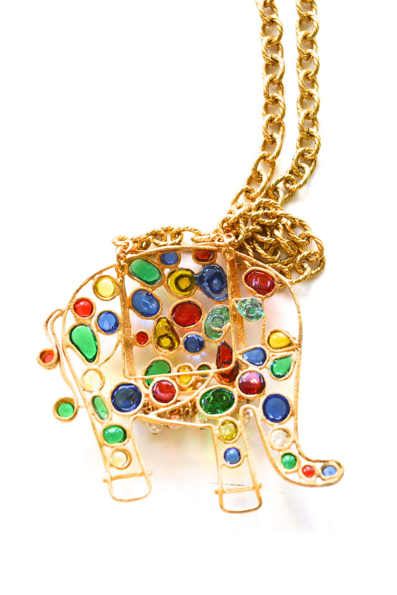 Chanel Gripoix Elephant Necklace In Excellent Condition In Litchfield County, CT