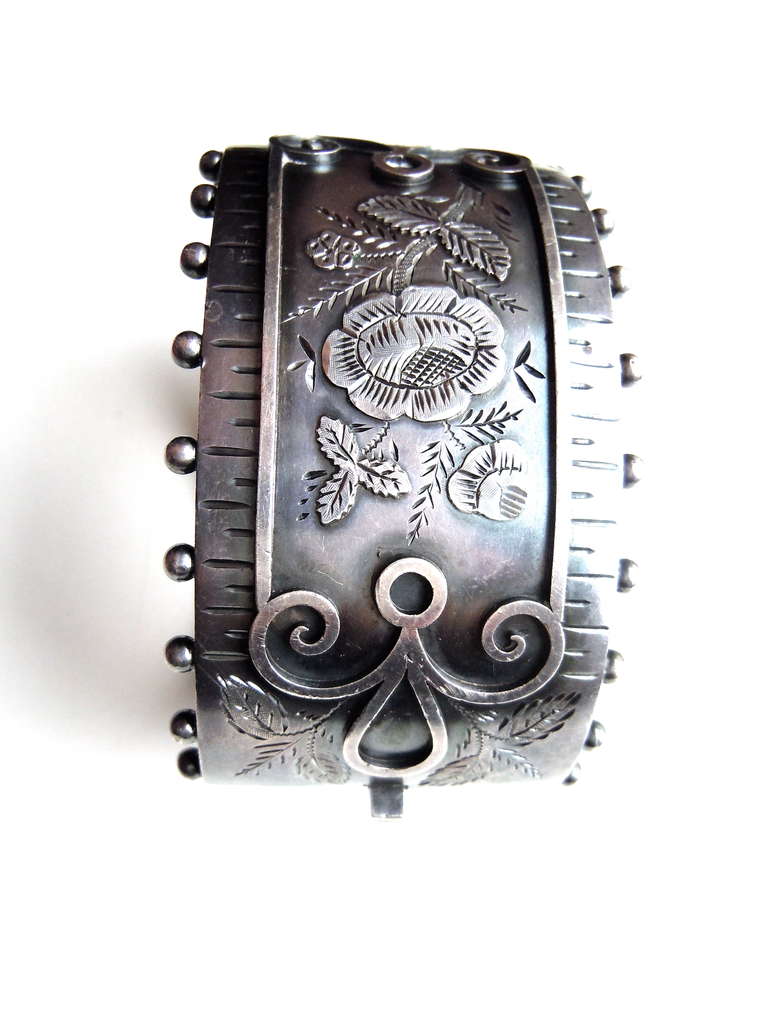 Victorian Cuff by Constantine & Floyd For Sale 2