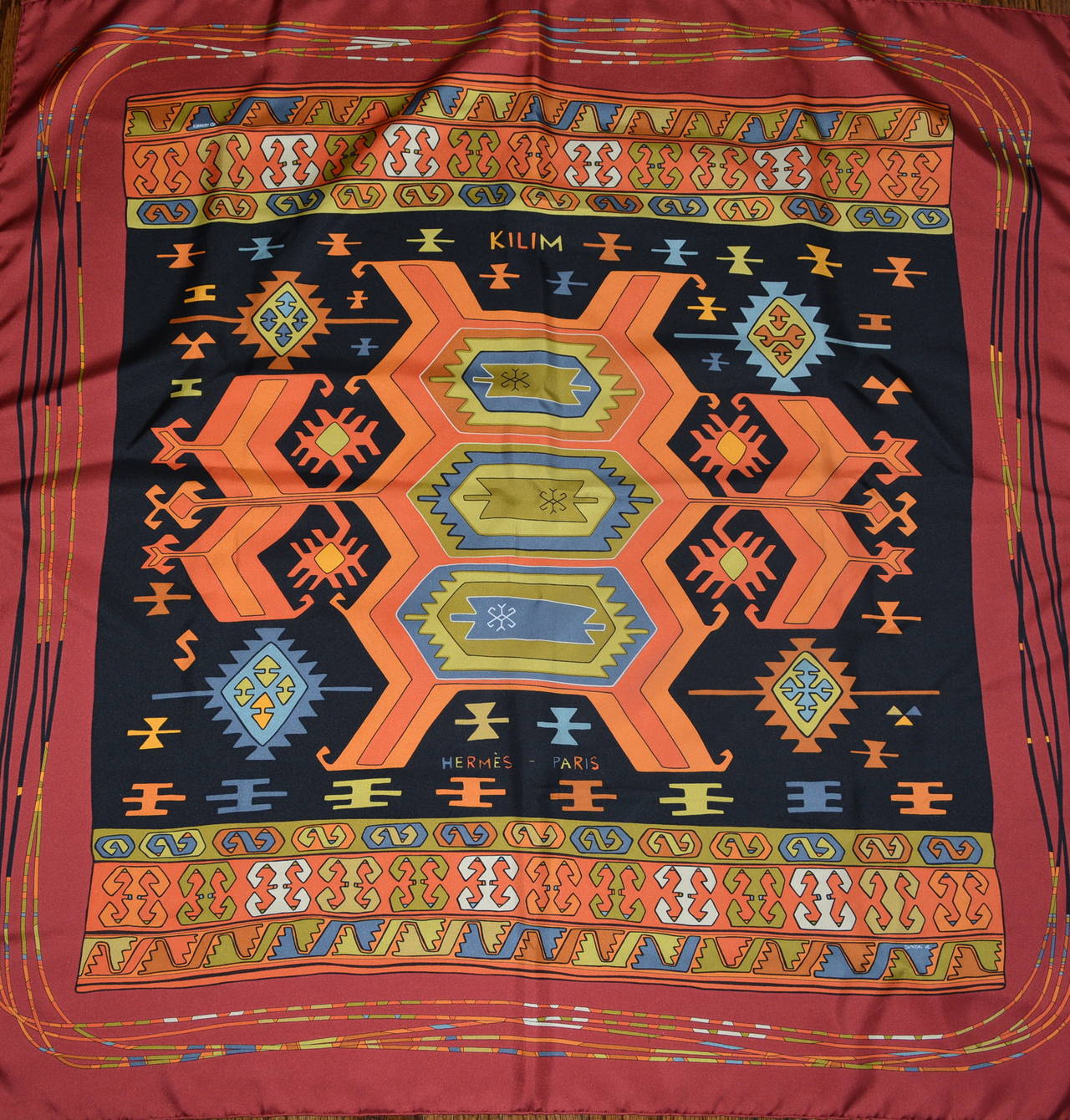 Hermes Paris Kilim Scarf In Excellent Condition In Litchfield County, CT