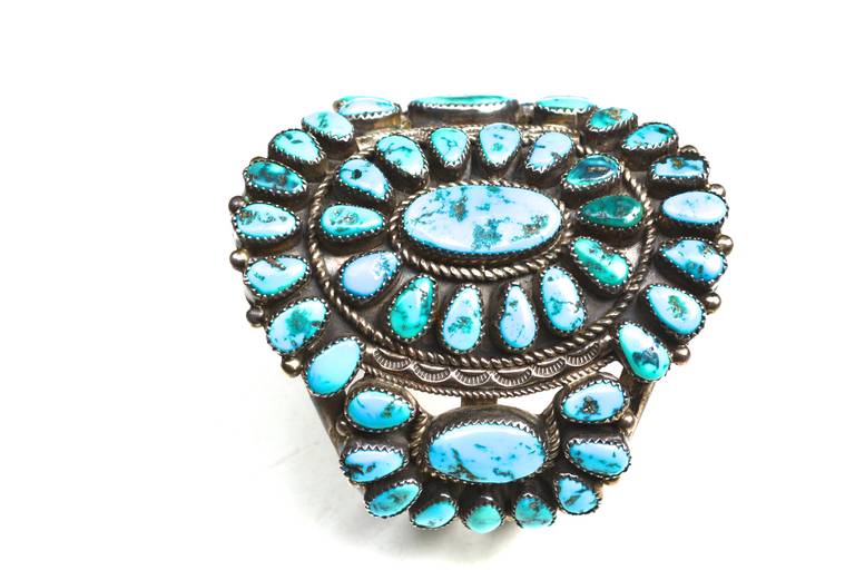 Jessie Williams Turquoise Silver Navajo Bracelet In Excellent Condition In Litchfield County, CT
