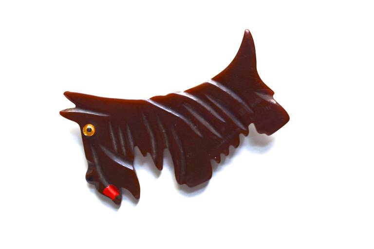 Women's Bakelite Scottie Dog Brooch