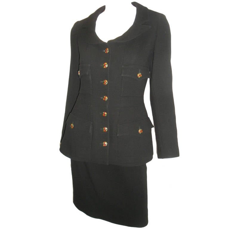 Chanel black skirt  suit  w gripoix buttons Coll 96 A
