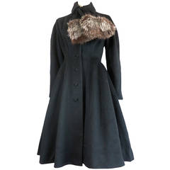 Vintage 1950's LILLI ANN Black wool coat with fox fur trim