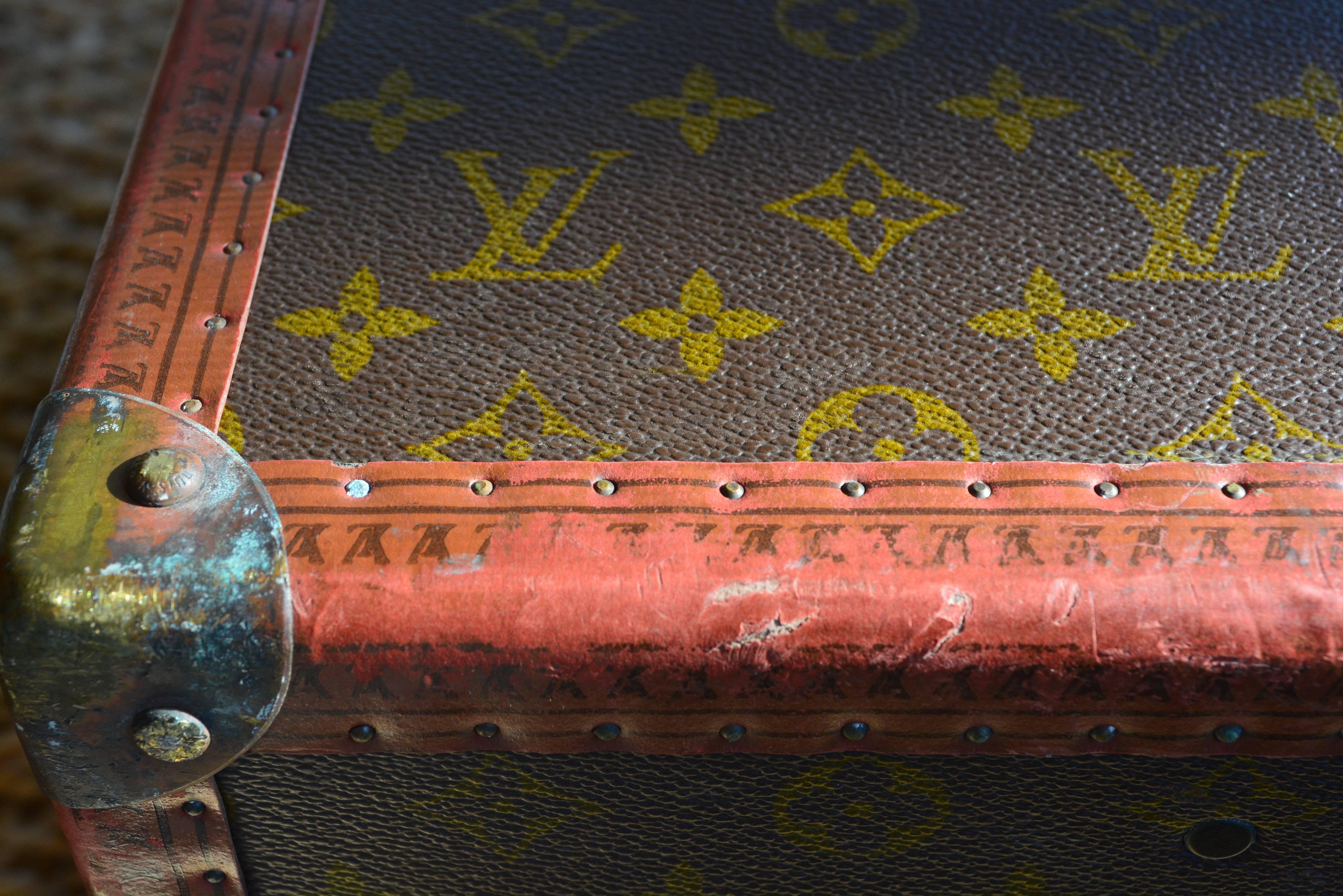 Louis Vuitton 70s Suitcase  2