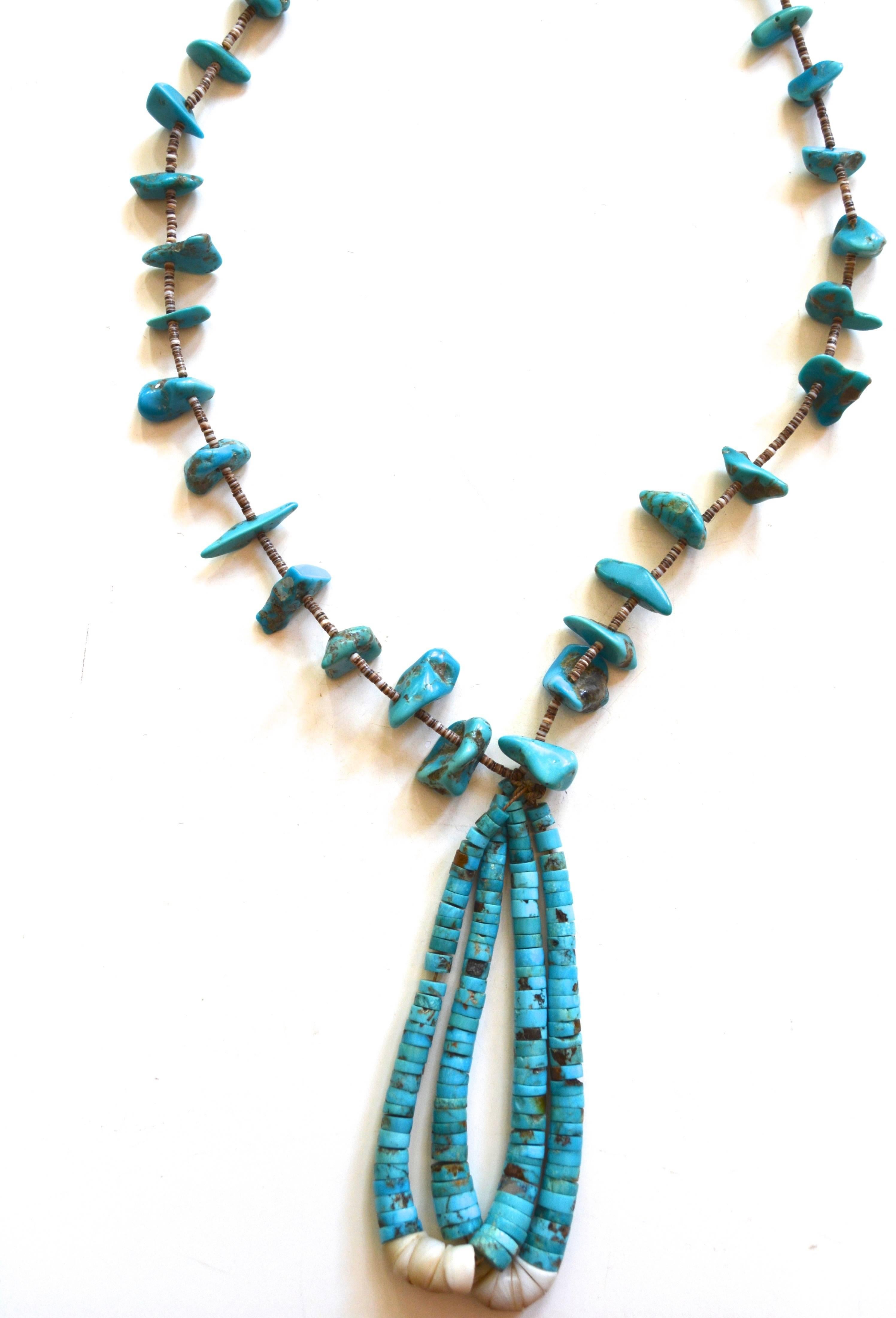 Santa Domingo Pueblo Necklace In Excellent Condition For Sale In Litchfield County, CT