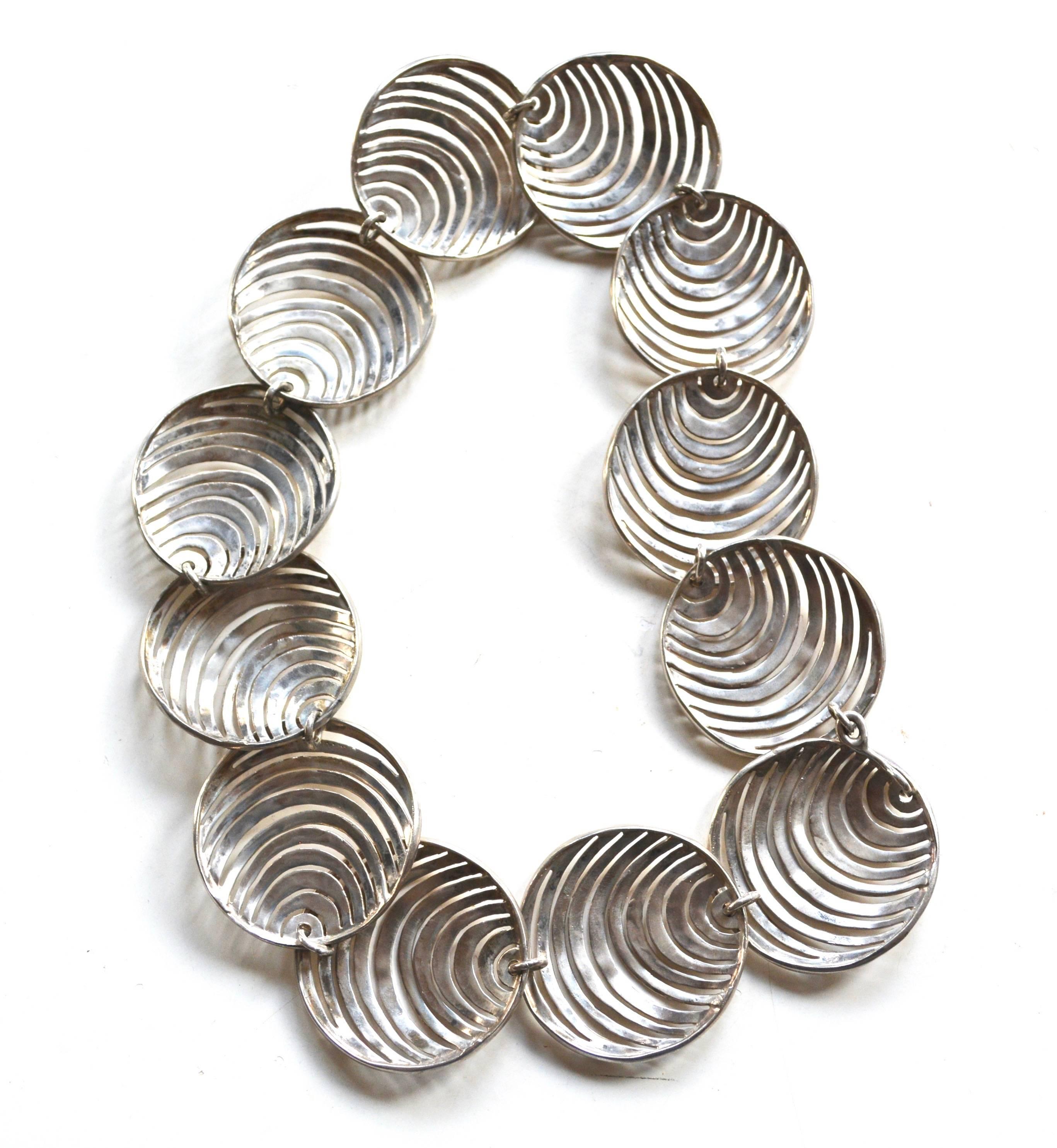 Sterling Abstract Modernist Necklace In Excellent Condition For Sale In Litchfield County, CT