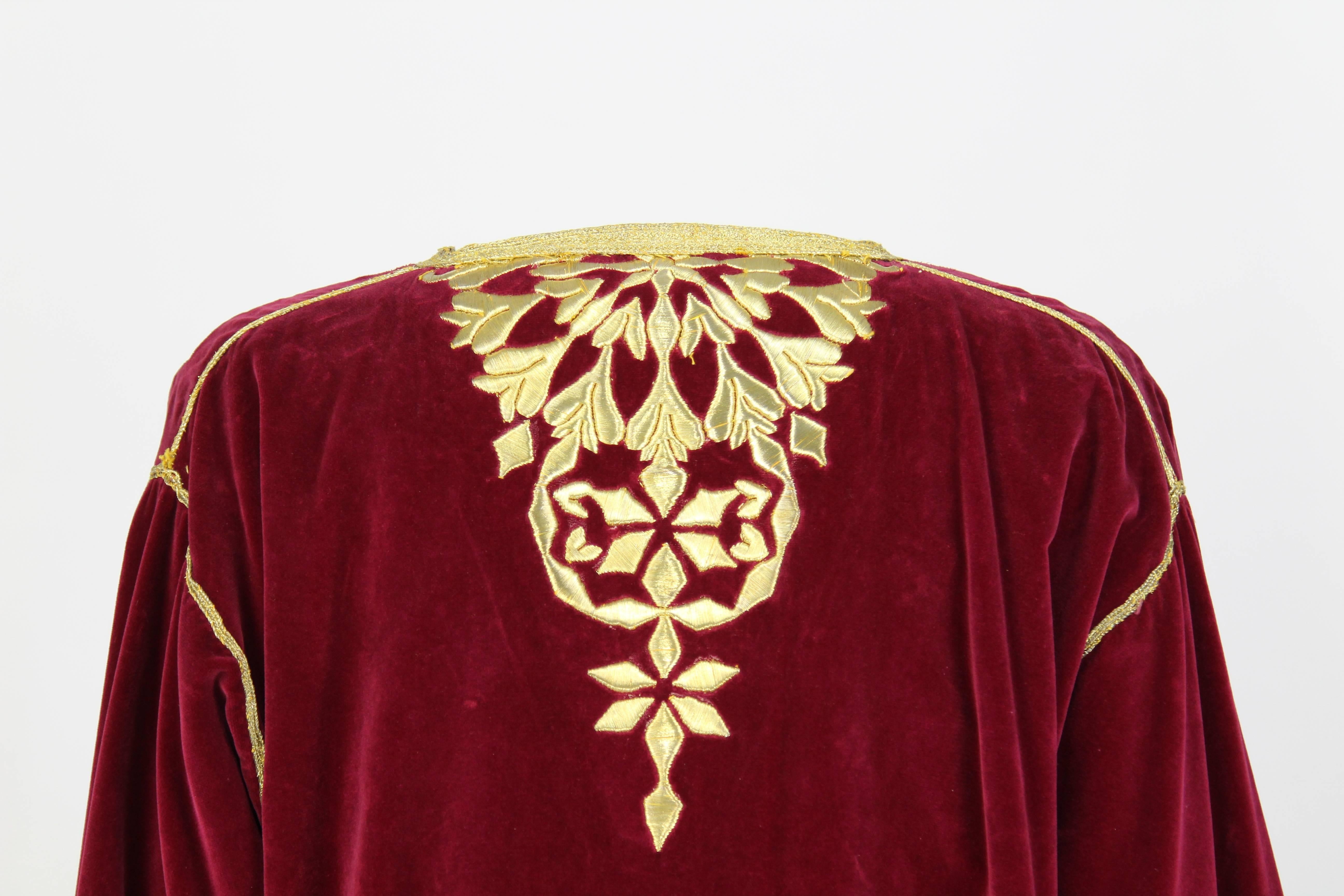 Women's or Men's 1970s Bordeaux and Gold wedding Caftan from Maghreb