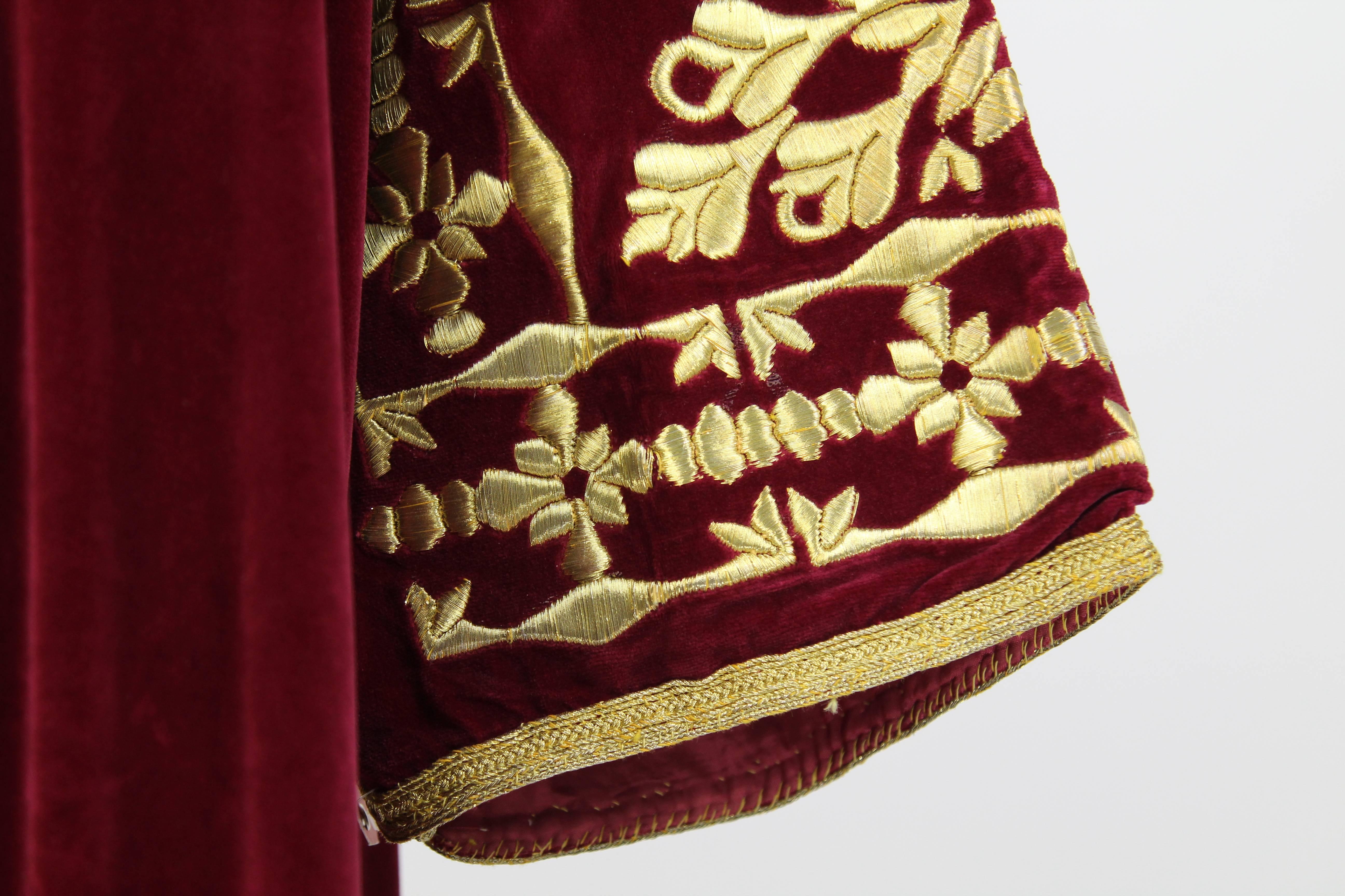 1970s Bordeaux and Gold wedding Caftan from Maghreb 2