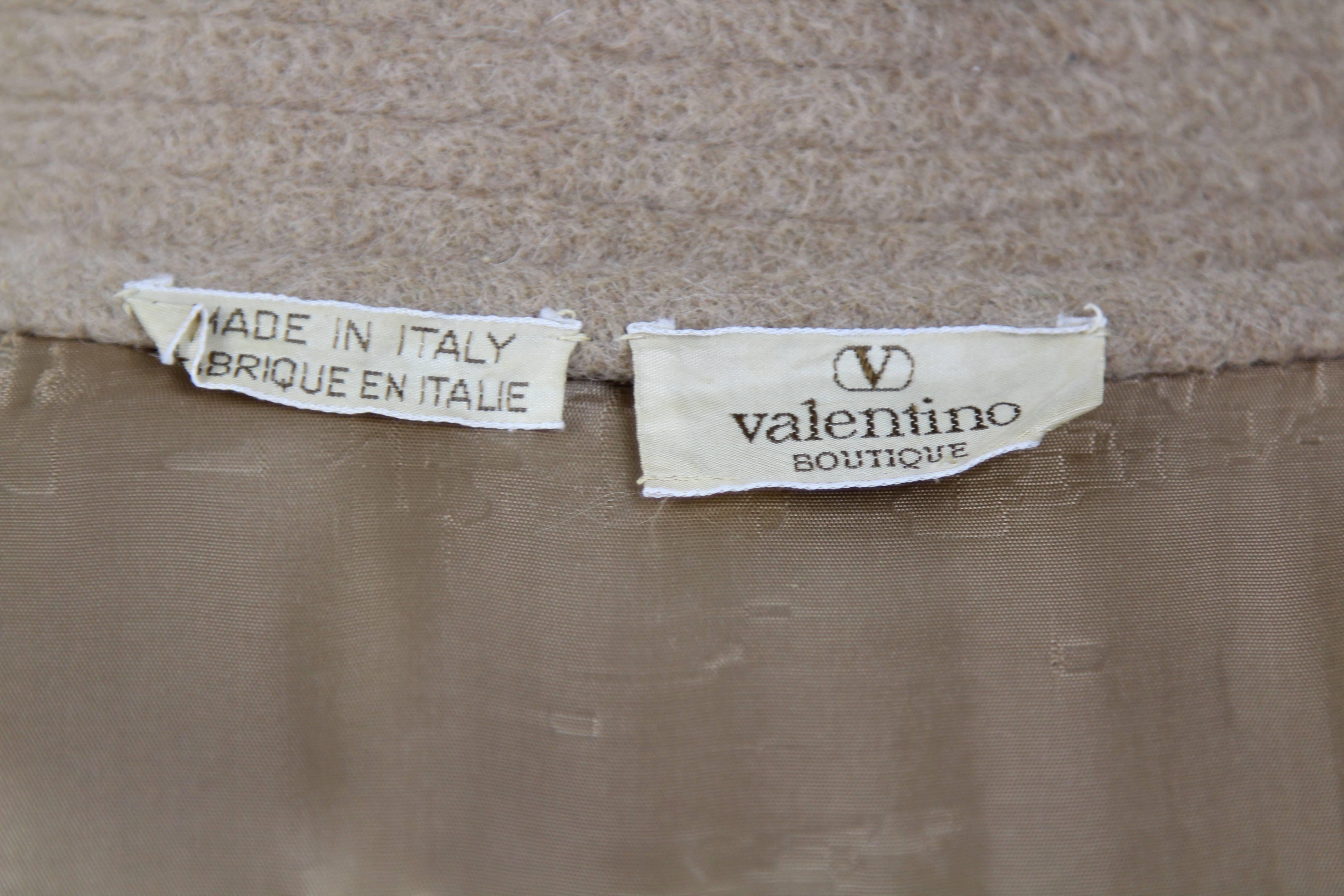 1980s Valentino beige wool Coat 5