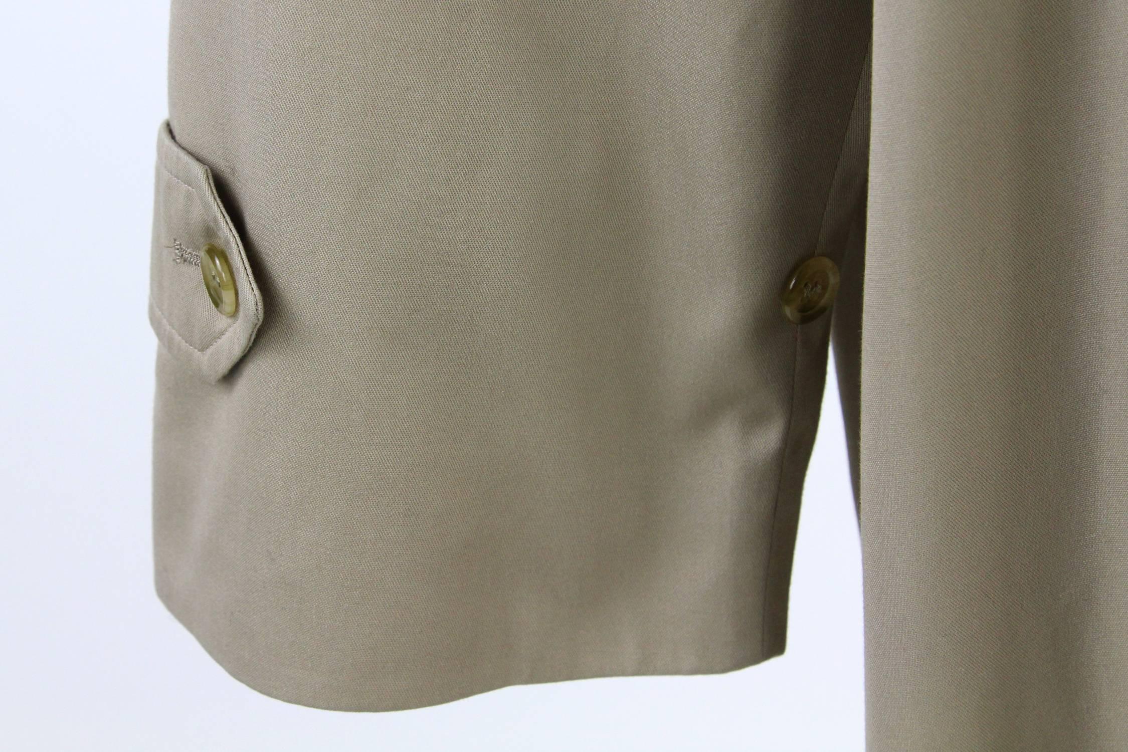 1990s Burberry Beige Cotton Trench Coat In Good Condition In Lugo (RA), IT