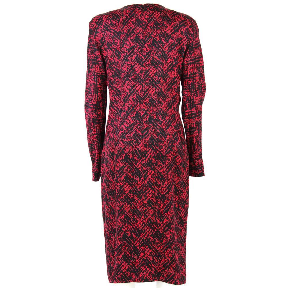 1980s Pierre Balmain printed jacquard fabric in silk dress with long sleeves and back concealed zipper. Very good conditions.
Measurements:
height: 111 cm
bust: 45 cm
sleeves: 63 cm
