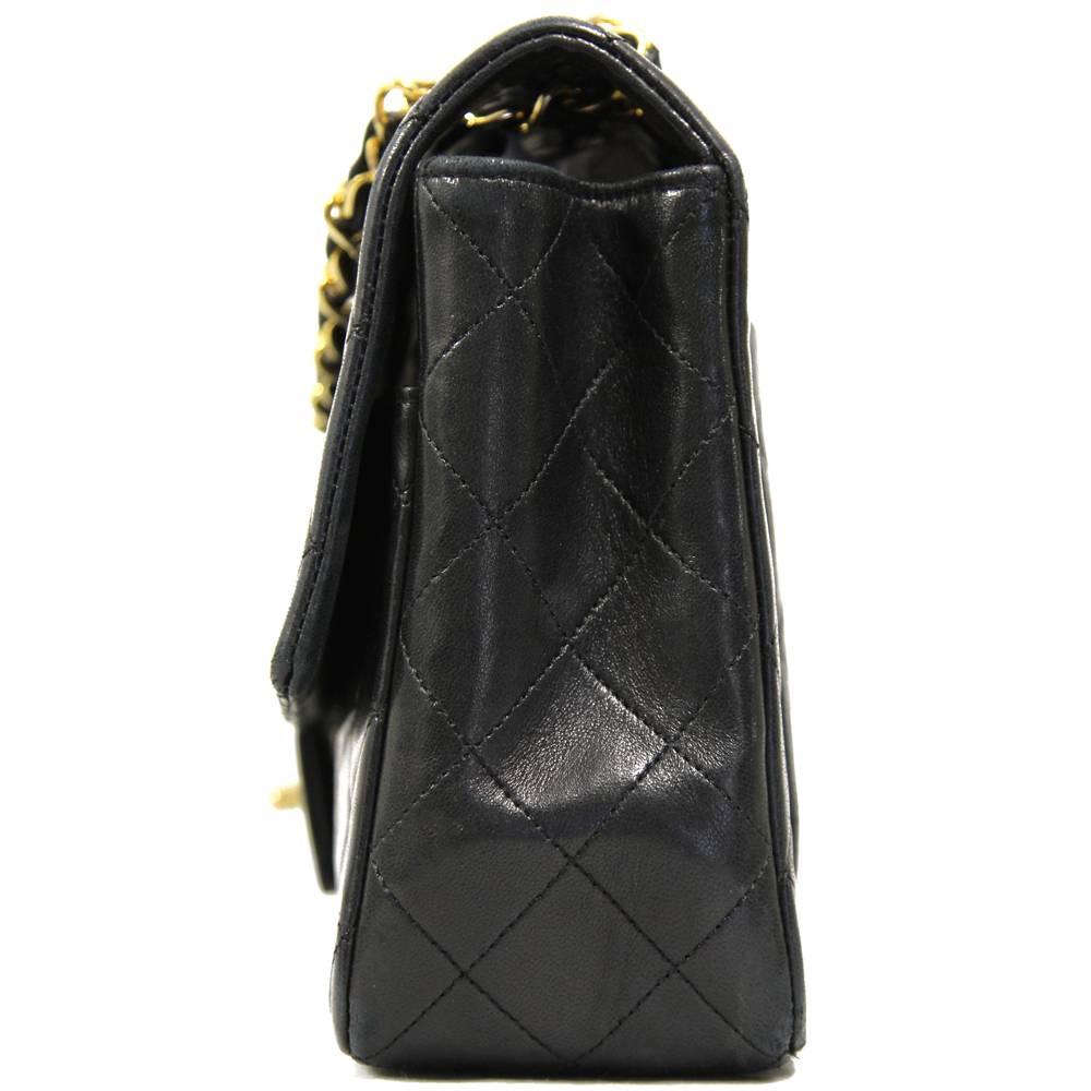 1990s Chanel Matelassé Black Leather Bag In Good Condition In Lugo (RA), IT