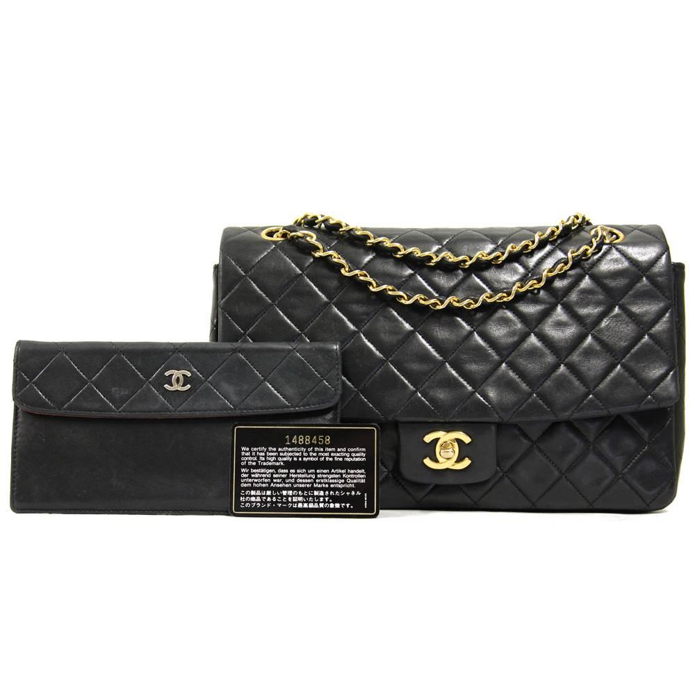 1990s Chanel Matelassé Black Leather Bag 6