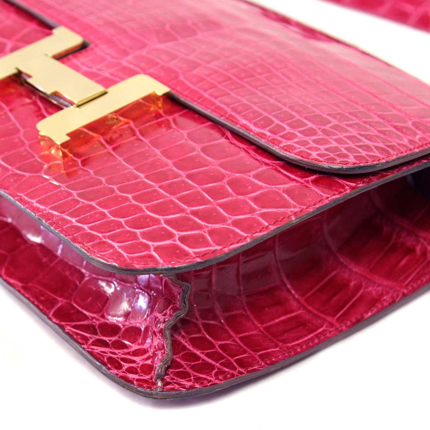 Women's 2000s Corradi  Fuchsia Crocodile Leather Crossbody Bag
