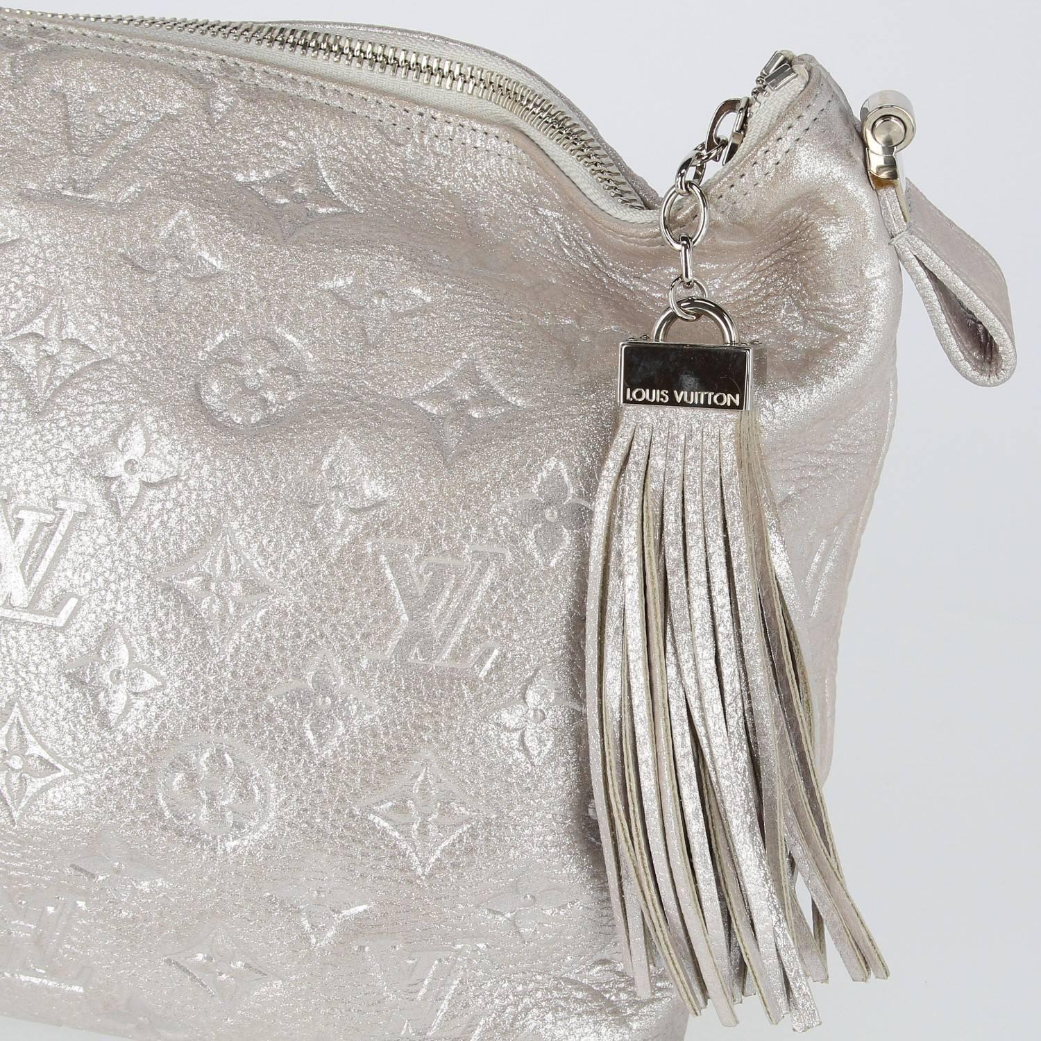 2000s Louis Vuitton Vintage Monogram Silver Bag 4