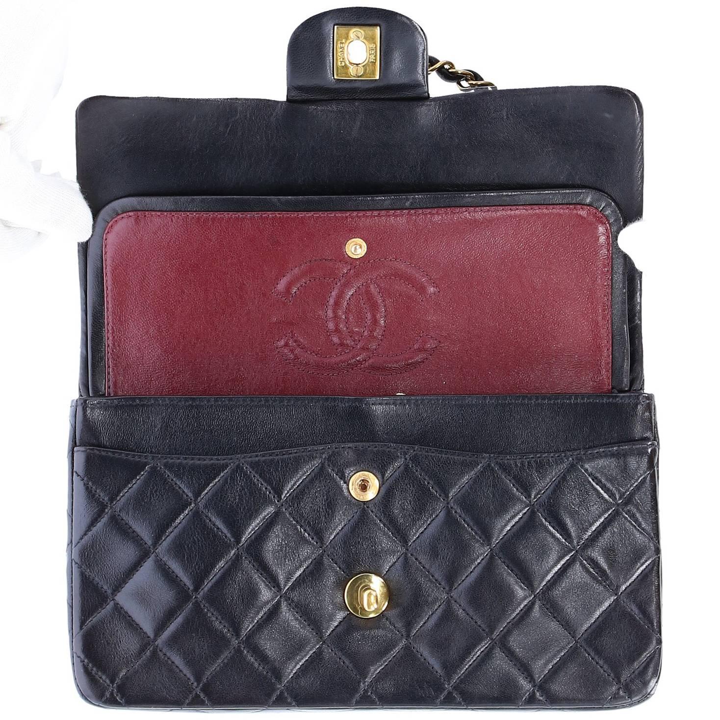 1990s Chanel Vintage Classic 23 cm Bag 7