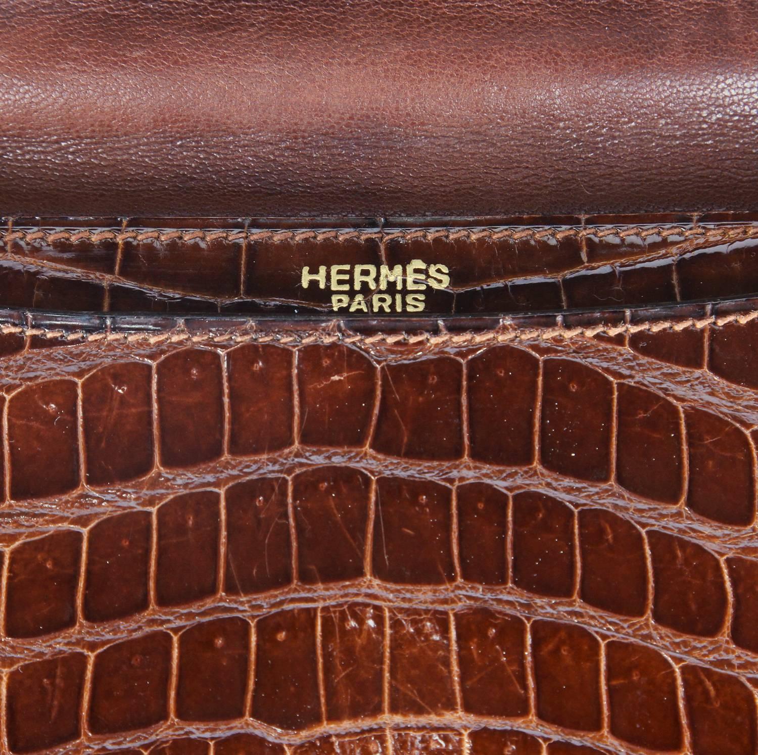 1970s Hermès Vintage Crocodile Leather Crossbody Bag 5