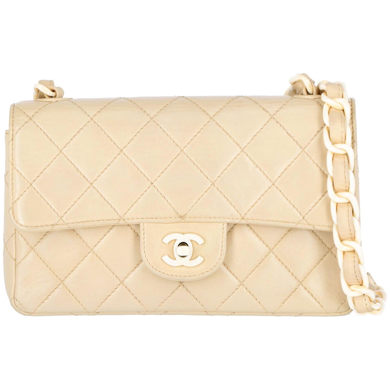 1990s Chanel beige leather bag 