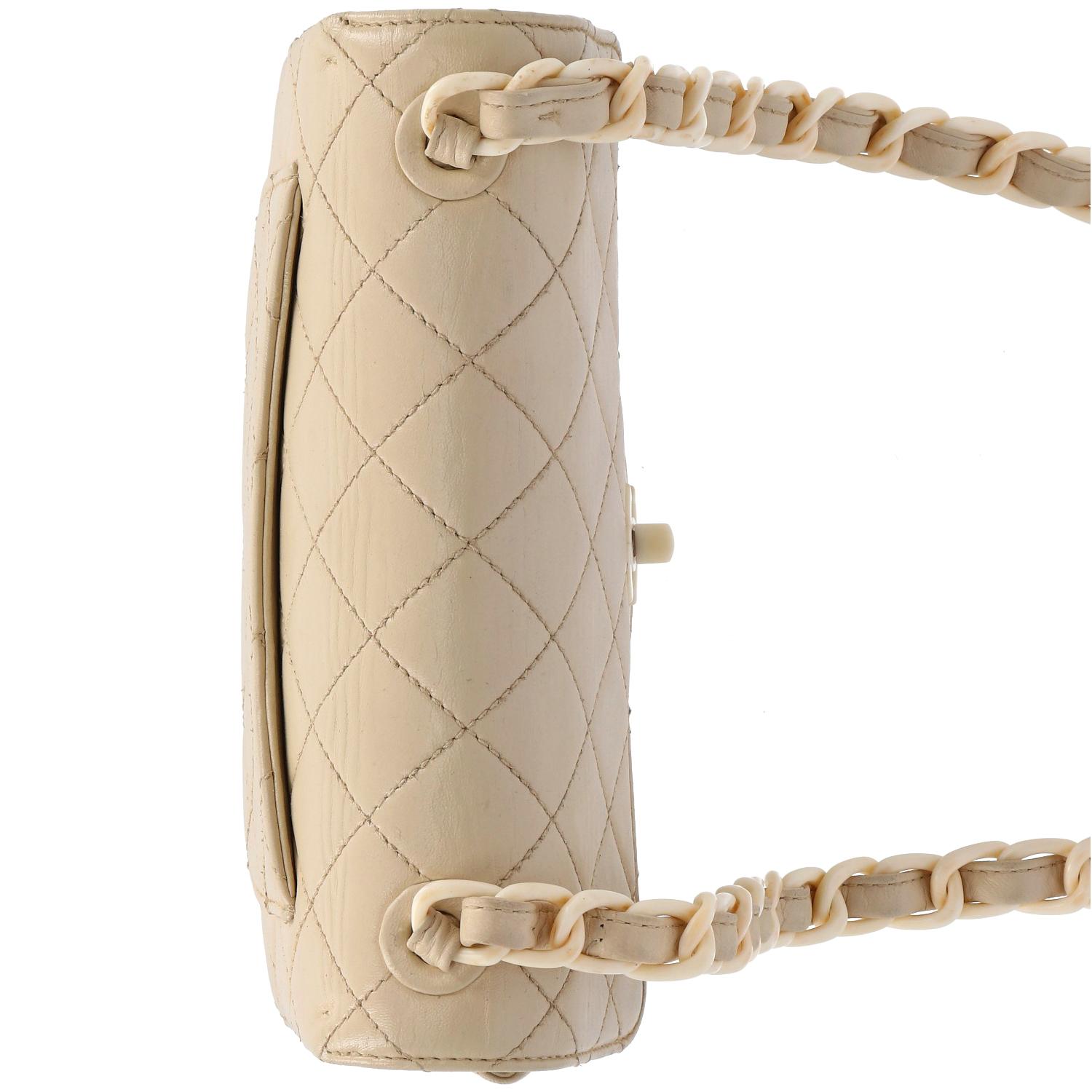 Women's 1990s Chanel beige leather bag 
