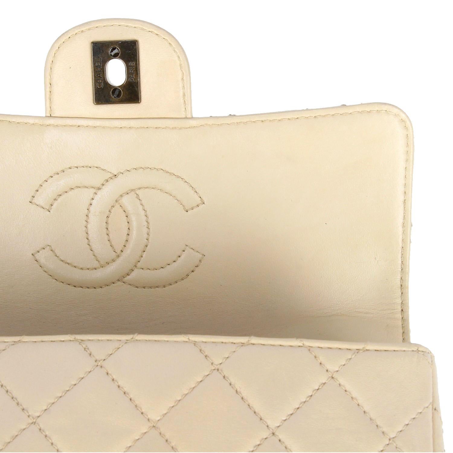 1990s Chanel beige leather bag  8