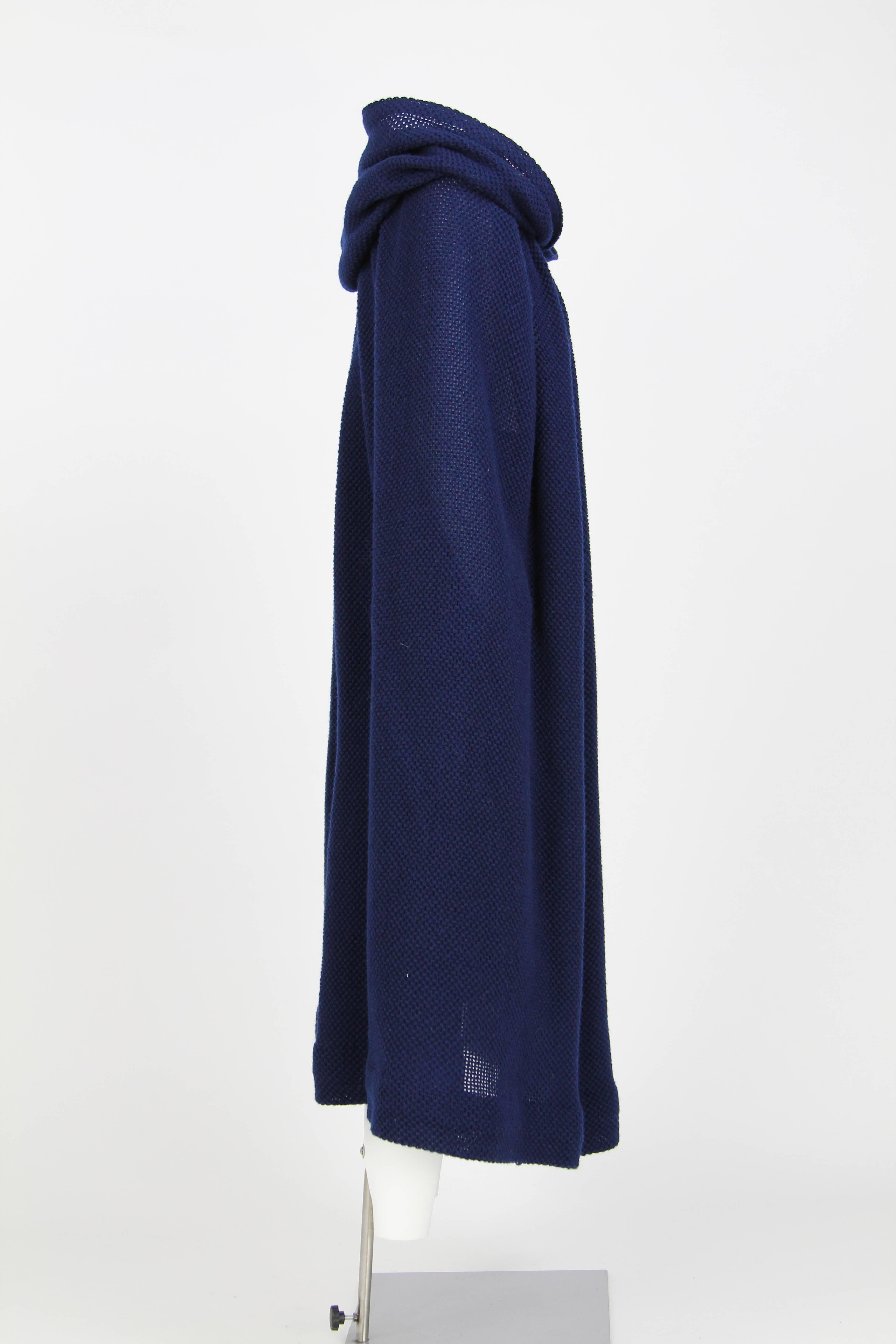 1970S Stop Sénès Blue Wool Cape-and-Skirt Enswmble In Good Condition In Lugo (RA), IT