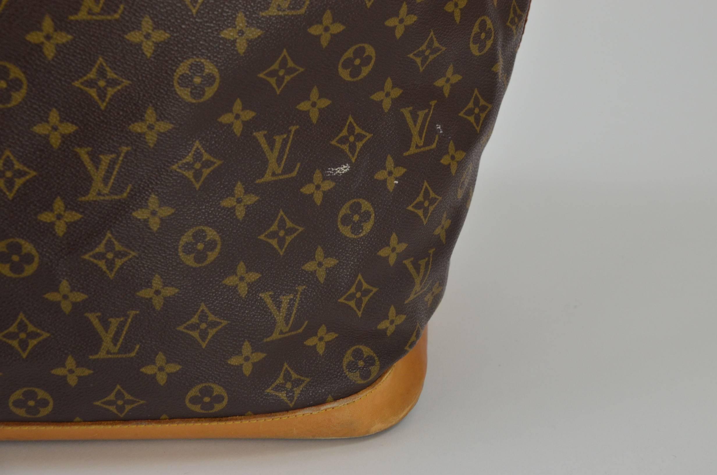 1980s Louis Vuitton Monogram Leather Holdall In Good Condition In Lugo (RA), IT