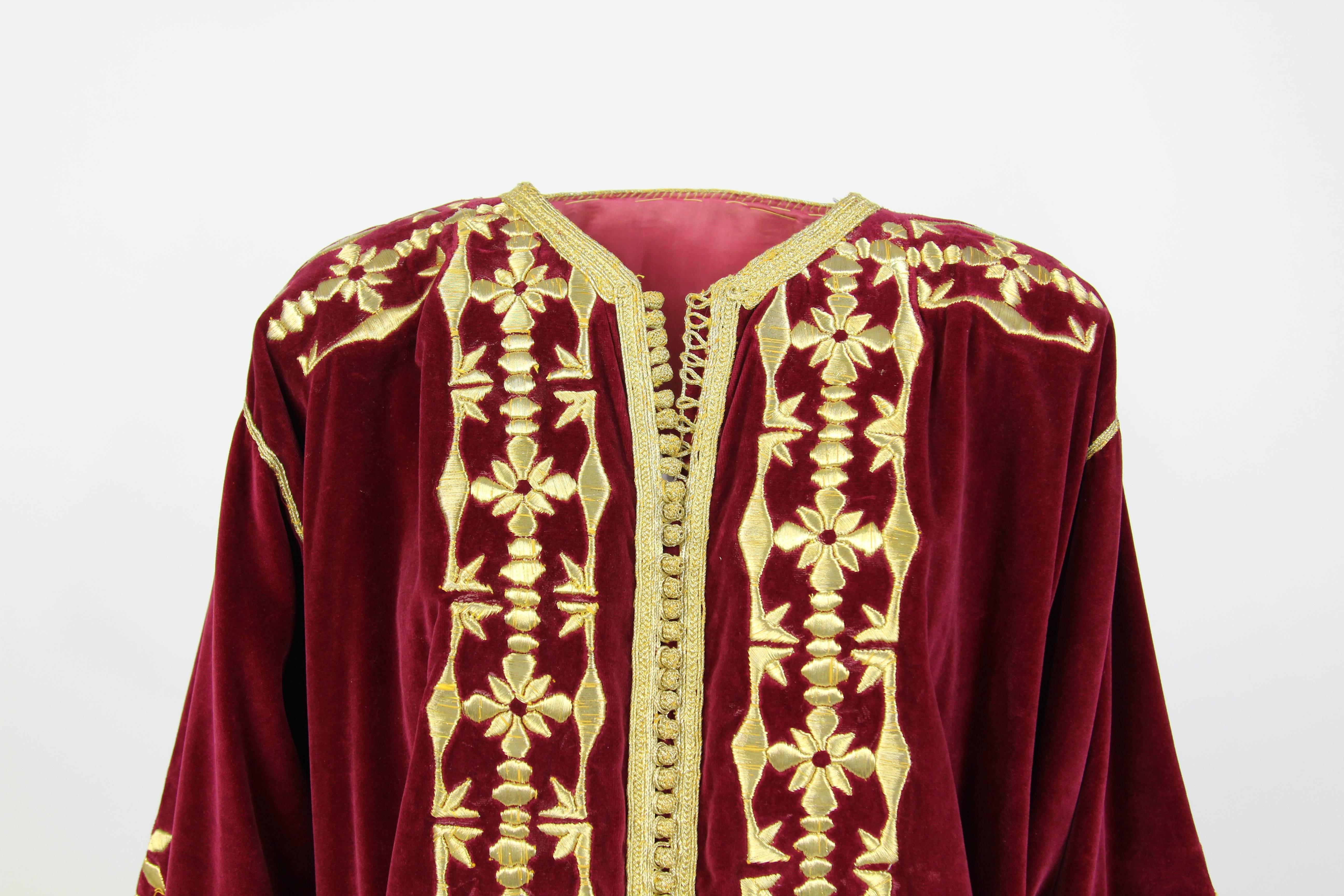 Women's or Men's 1970s Bordeaux and Gold wedding Caftan from Maghreb