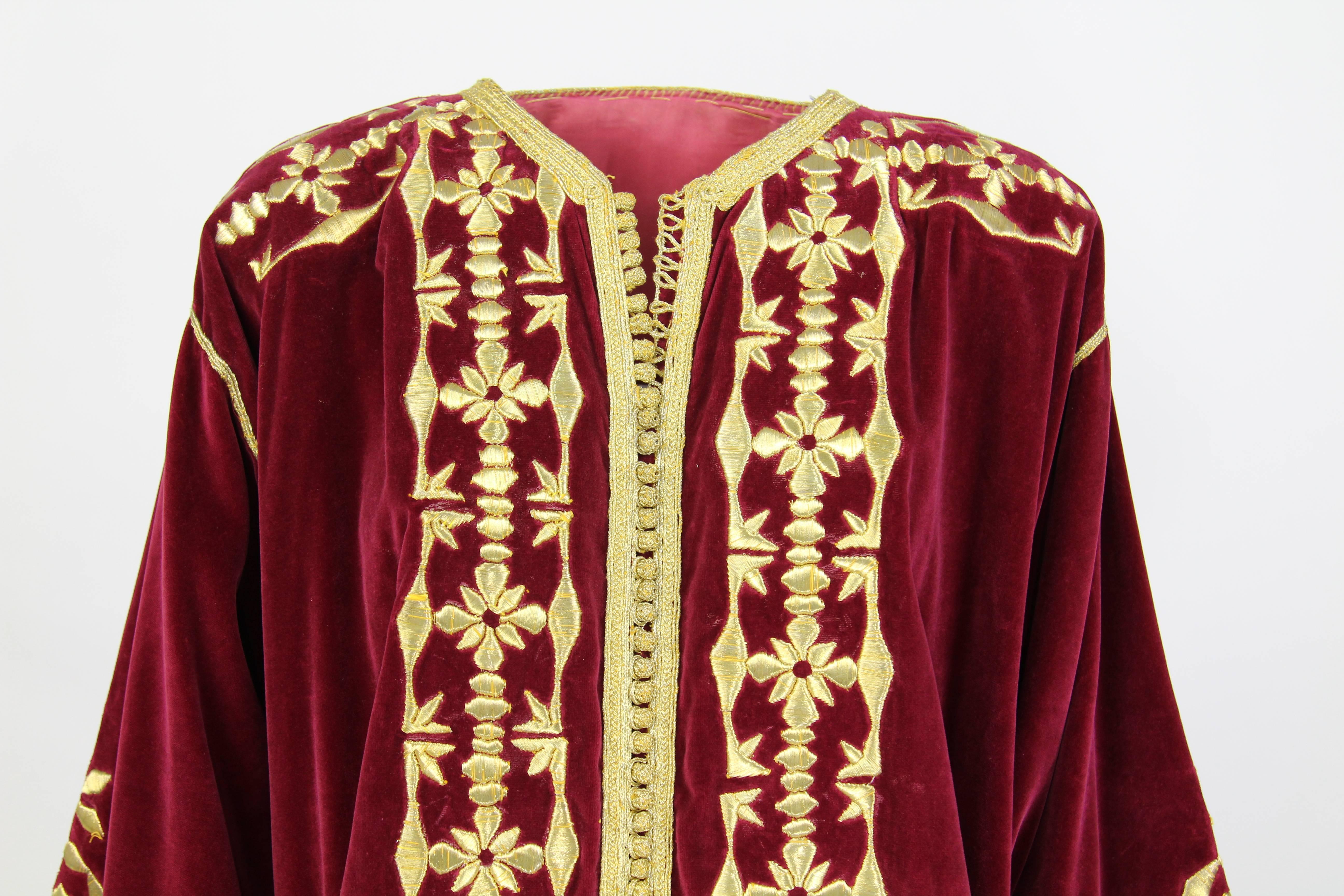 1970s Bordeaux and Gold wedding Caftan from Maghreb 5