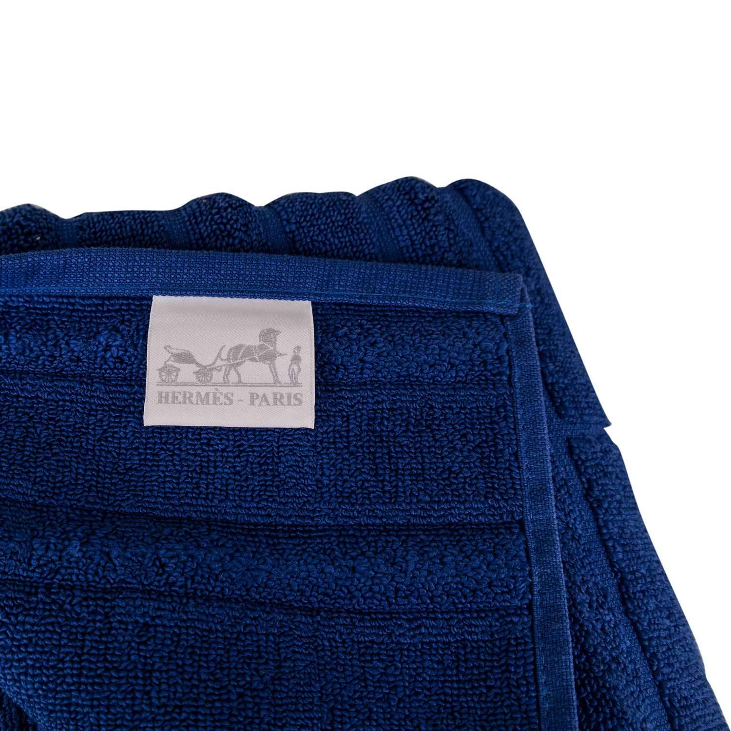 Purple Hermes Serv de toilette Cotton Peigne Labirynt Bleu Outremer Twiste 2016.