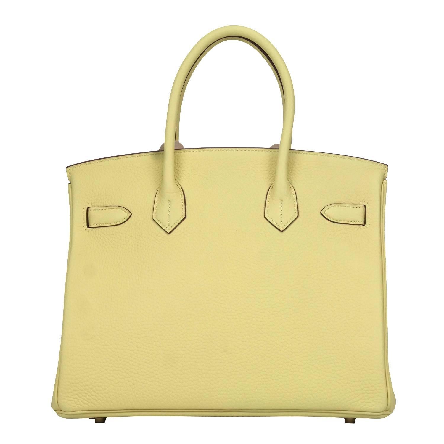 Hermes Handbag Birkin 30 Jaune Poussin Togo Gold Hardware. In New Condition In Miami, FL