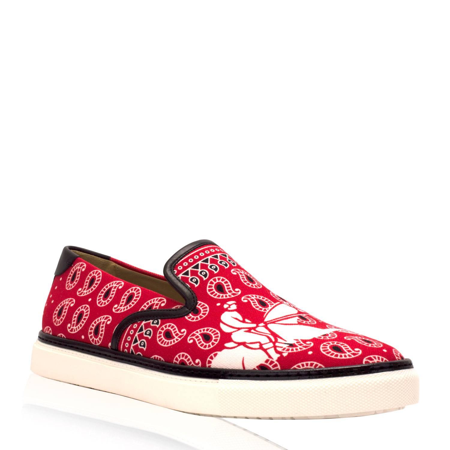 Hermes Men sneakers "kick" Toile de Coton Imprimee "Ecurie Parisienne" Veau Leather Rouge / Noir Color 41,5 Size 2016

Pristine condition. Pre-owned and never used.

This item has a price on boutique hermes $ 710.00.

Bought it