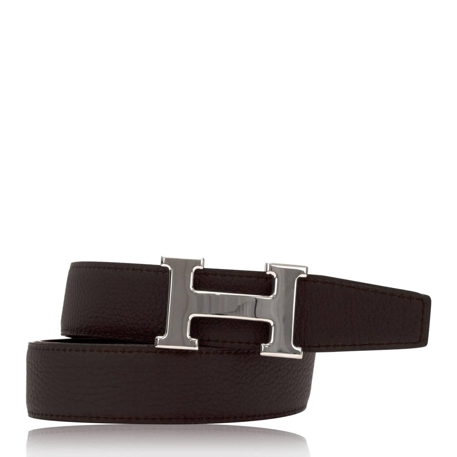 Hermes Belt 32 mm Box/Togo Leather Noir/Chocolat Color Boucle H Gold Hardware 2016

Pre-owned and never used

Bought it in Hermes store

Color:  Black and Chocolat.

Composition: Leather Box/Togo 

Model: H.

Size: