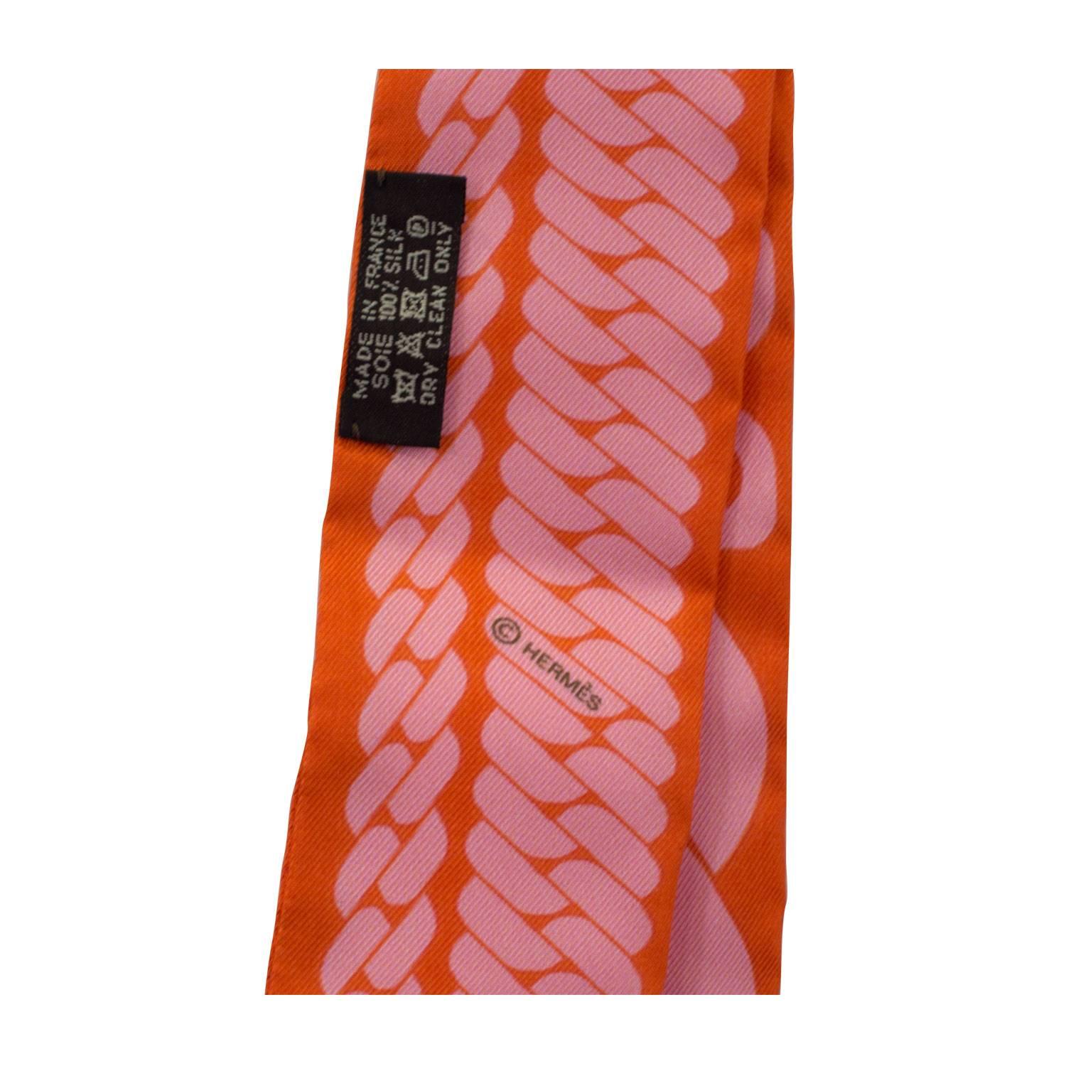 Hermes Twilly 100% Silk 86X5 Clic C Est Noue Orange/Rose Poudre 2016 In New Condition In Miami, FL