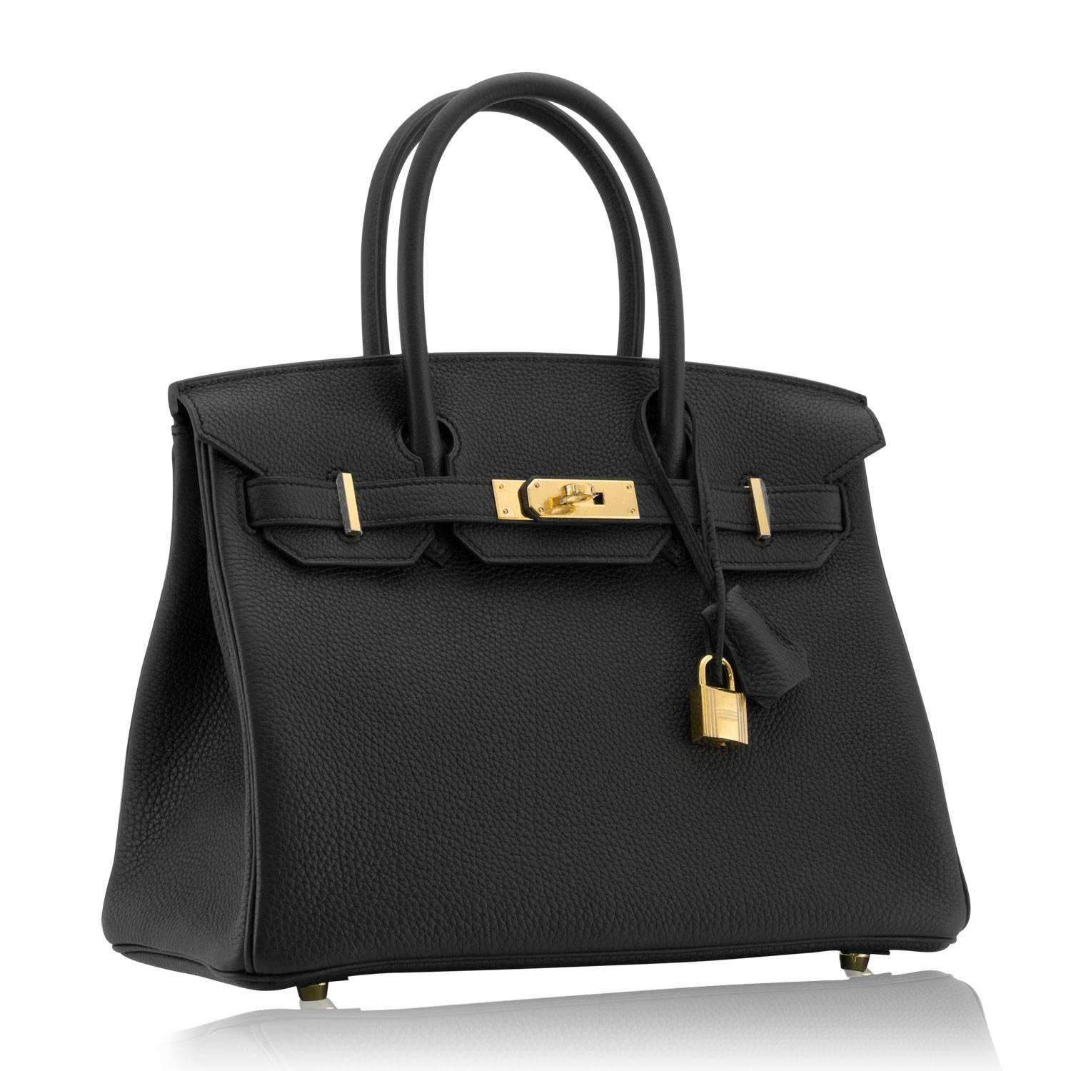 Hermes Birkin 30 Togo Leather 89 Black Color Gold Hardware 2016

Pre-owned and never used.

Bought it in Hermes store in 2016.

Composition: Togo Leather.

Model: Birkin.

Size: 30cm width x 22cm height x 16cm length

Color: 89