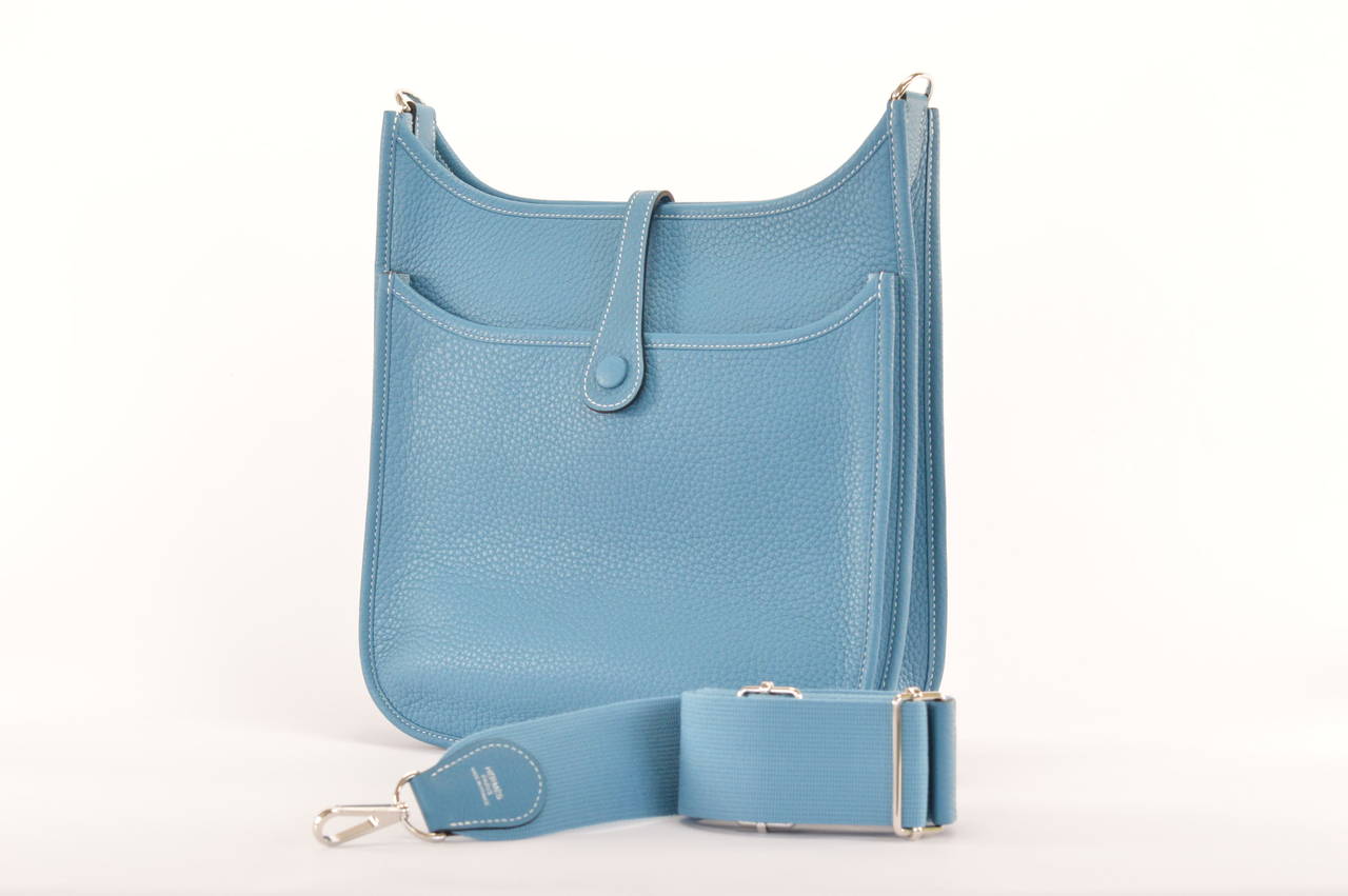 HERMES Handbag EVELYNE POCHE III Taurillon Clemence Leather Bleu Jean 2