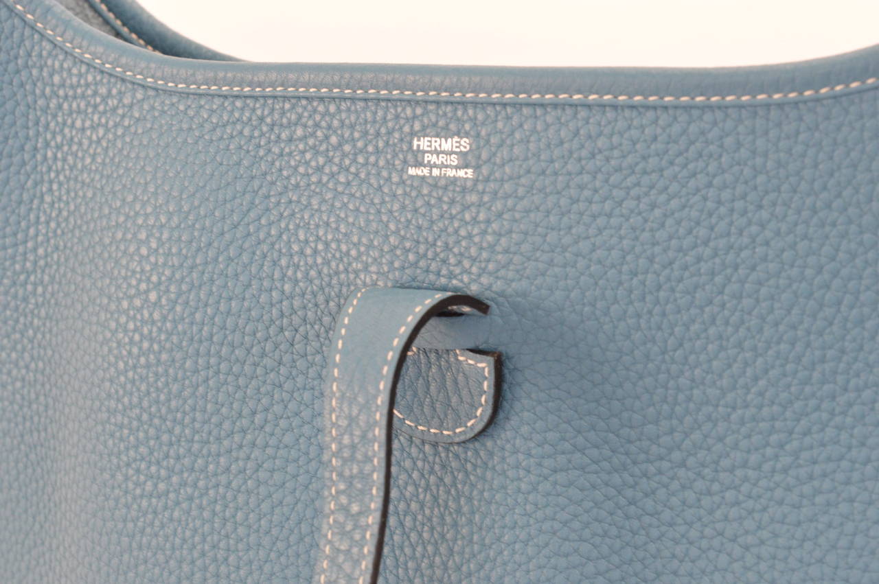 HERMES Handbag EVELYNE POCHE III Taurillon Clemence Leather Bleu Jean 1