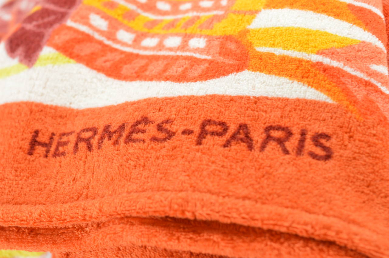 Hermes Sun towel ART DE VIVRE BRAZIL EPONGE 100% COTTON ORANGE-BLANC In New Condition In Miami, FL