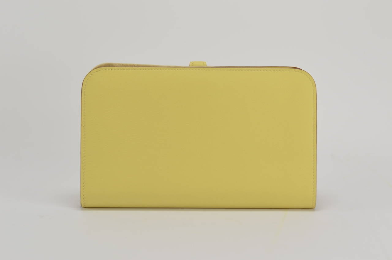 Women's Hermes Dogon Duo wallet swift JAUNE POUSSIN Palladium Hardware