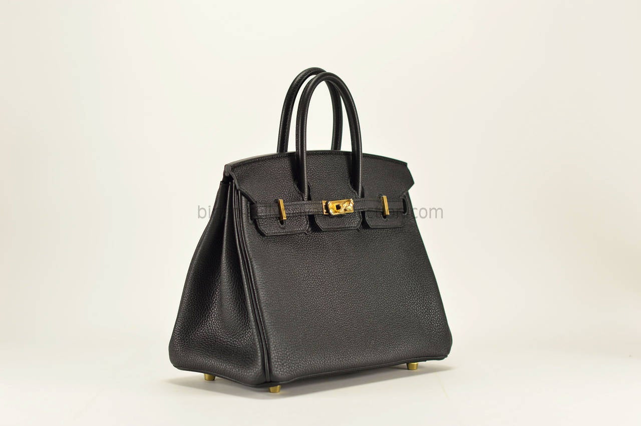 HERMES Handbag BIRKIN 25 Togo BLACK Gold Hardware 2015. at 1stdibs  