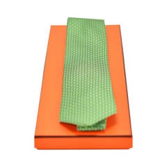 HERMES Tie TWILL Silk Apple Pearl Grey 8cm 2015.