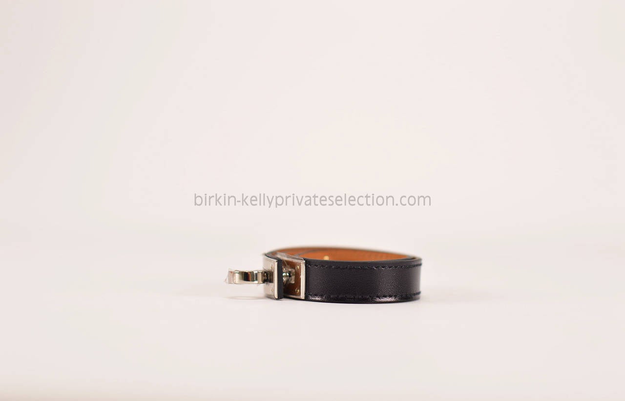 Hermes Bracelet Kelly Double Tour Box Black Palladium Hardware Size S

Pre-owned and never used

Size: S

Bought it in hermès store in 2015.

-Original Invoice.

-Shipment and Insurance, 100% Safe.

-Sold with invoice