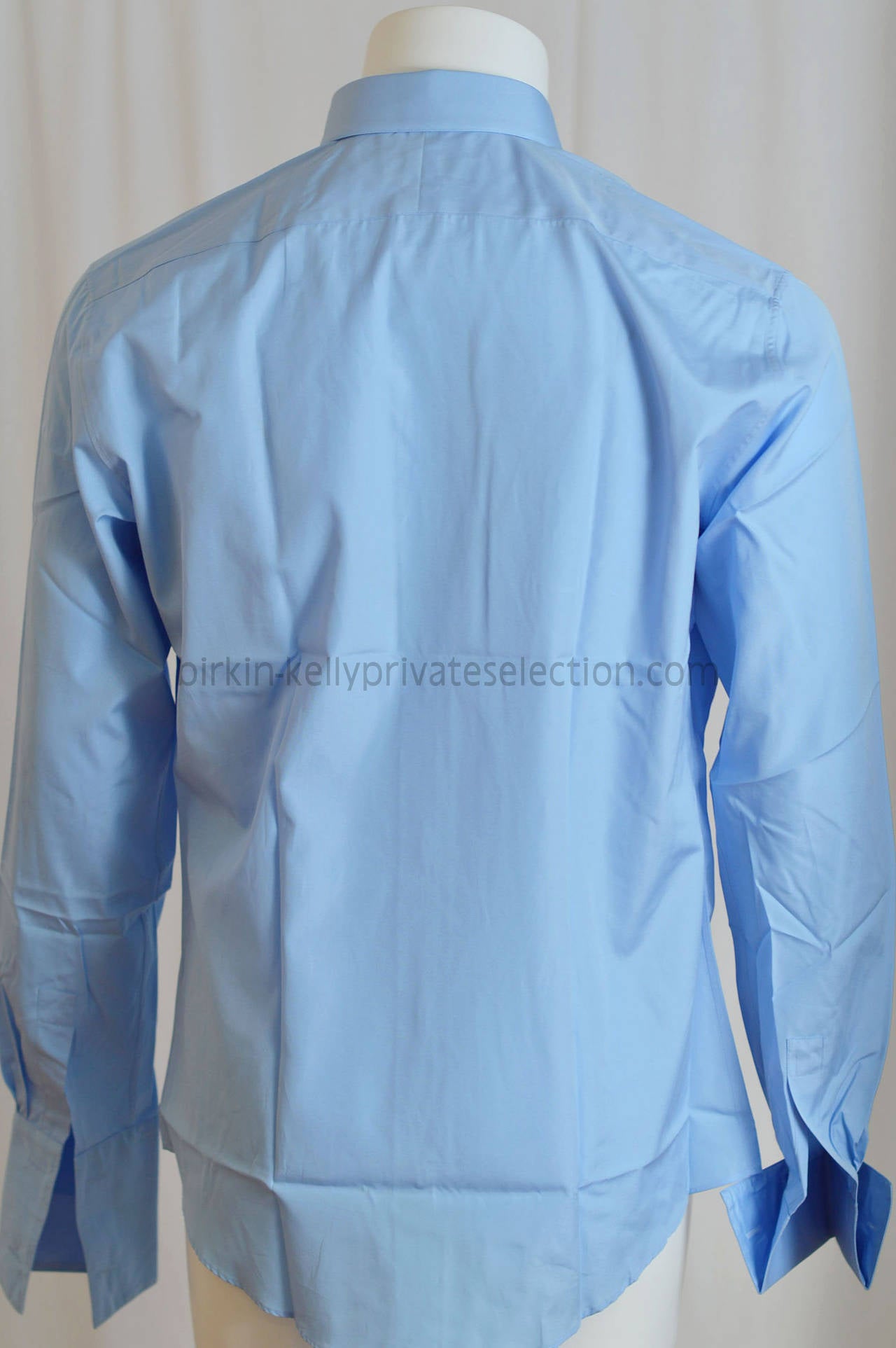 HERMES Shirt Ajustee Col Droite Cotton Poplin 42 Light Blue 2015. In New Condition In Miami, FL
