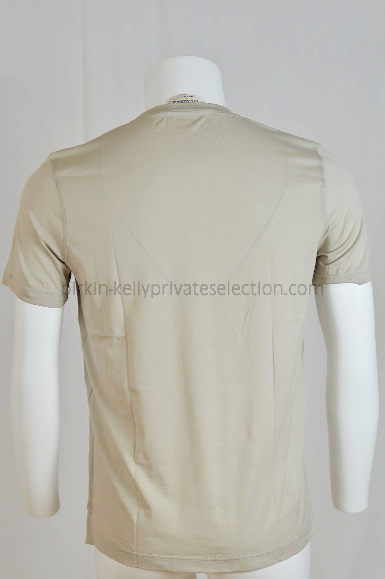 HERMES T-Shirt Cotton Pique M Sable 2015. In New Condition In Miami, FL