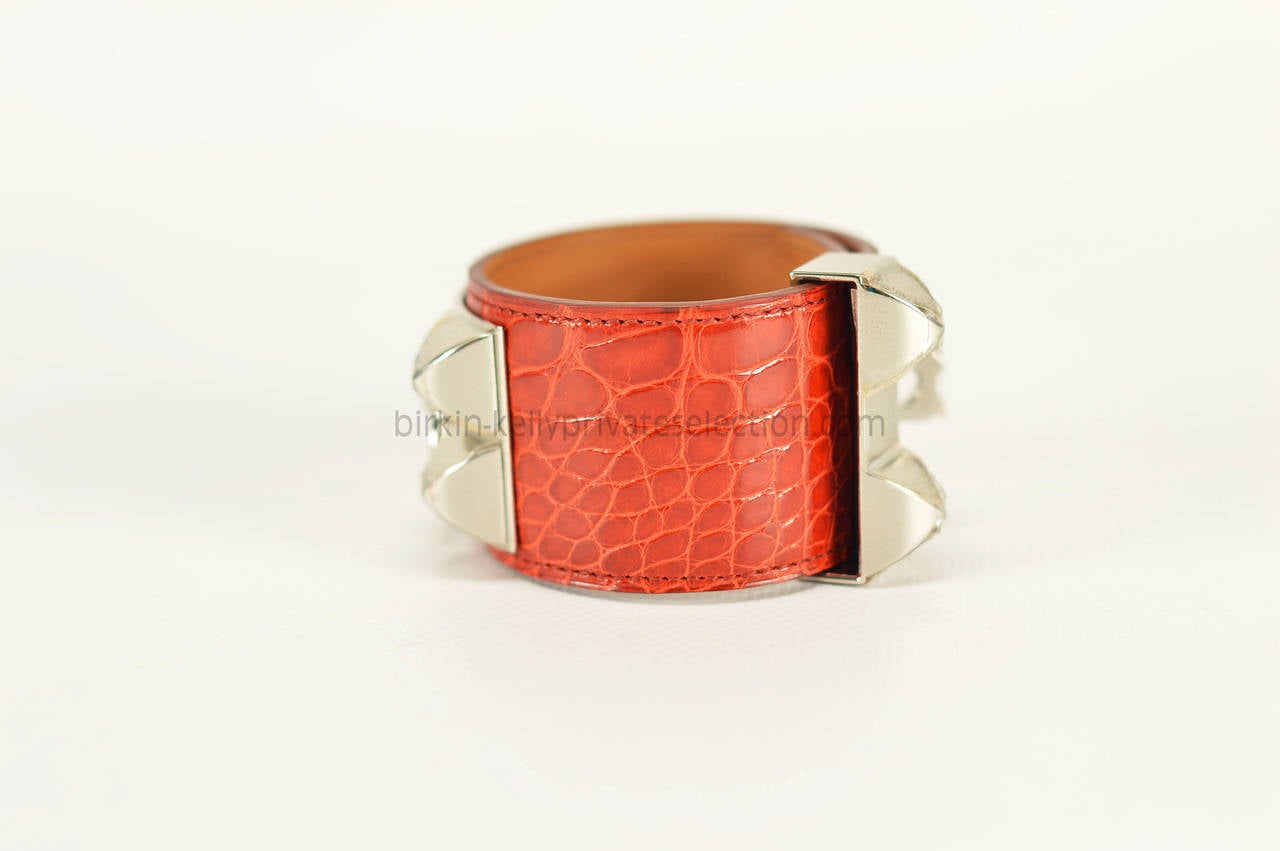 Artisan HERMES BRACELET COLLIER DE CHIEN V2 Alligator Mississippiensis RED 2015.