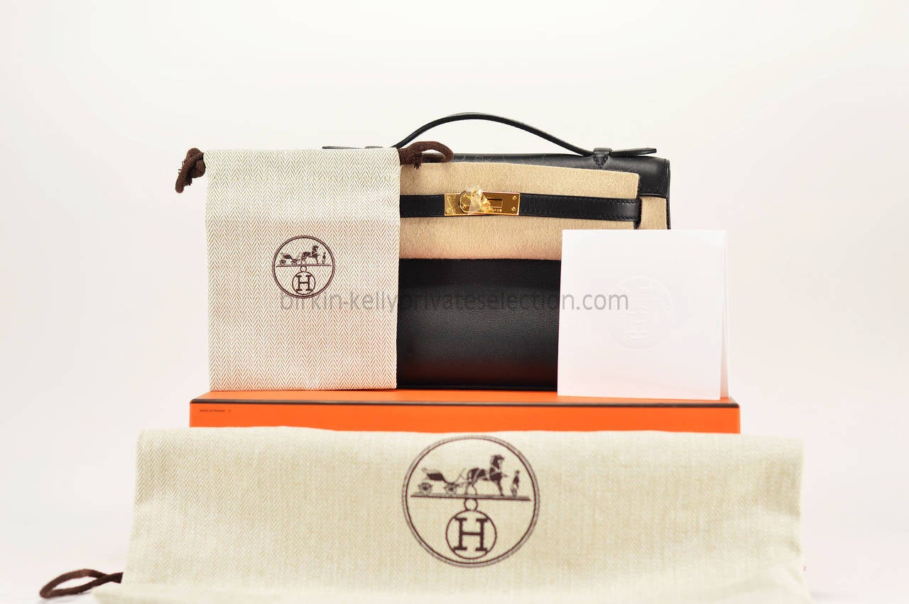 HERMES Handbag KELLY MINI VEAU SWIFT Black Gold Hardware 2015. 6