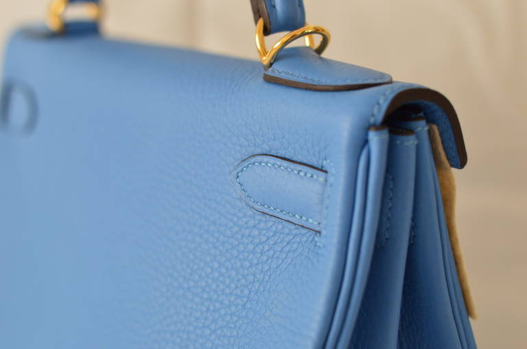 Hermes Handbag Kelly Retourne 28 Blue Paradise - New color. Gold Hardware 1
