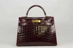 2014 Hermès Kelly bag 32cm Bordeaux Mat Crocodile with Gold Hardware